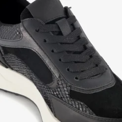 Blue Box Dames sneakers met slangenprint details zwart Sale