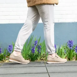 Nova Dames sneakers met slangenprint beige Discount