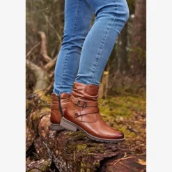 Hush Puppies Gevoerde leren dames enkellaarsjes Sale