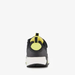 Blue Box Jongens sneakers met airzool zwart geel Outlet