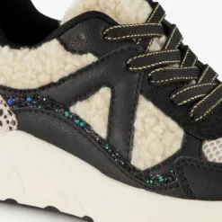 Blue Box Meisjes dad sneakers met teddy inzet beige zwart