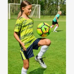 Dutchy Voetbal geel oranje New